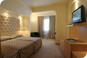 casino_loutraki_hotel_room_executive_curves